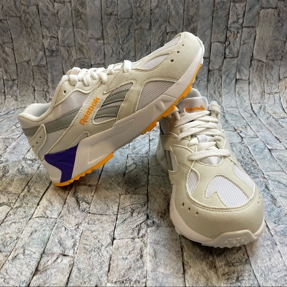 Reebok Classic Aztrek Athletic Shoe -  size 4.5 - Picture 5 of 12